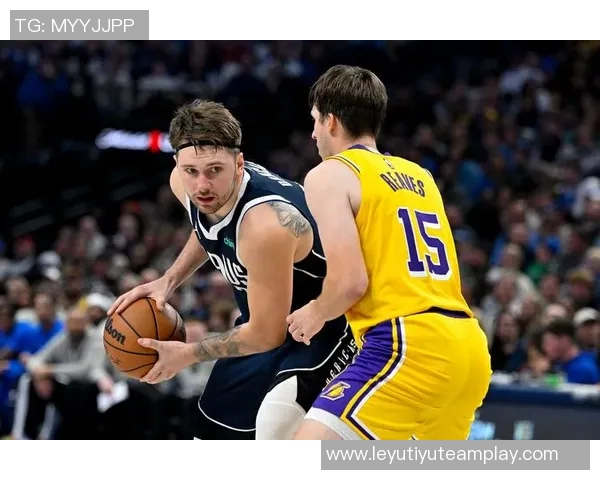 费尔斯首节爆发砍下10分全场贡献20分7篮板6助攻助队取胜