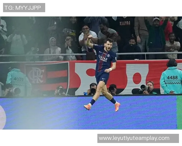 巴黎圣日耳曼今夜抵达多哈全力备战洲际杯赛事